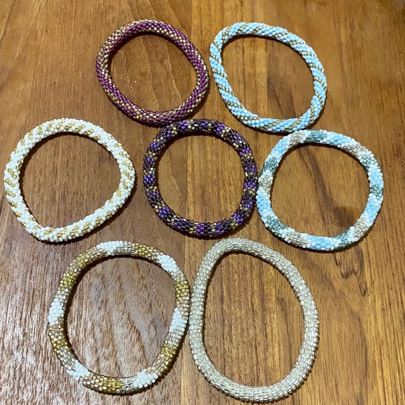 Lily and Laura Beaded Bracelets - Picture 4 of 7